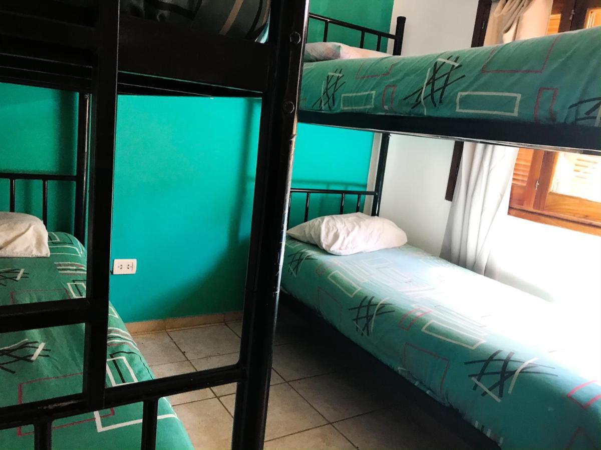 Hostel Punto Patagonico Неукен Екстер'єр фото